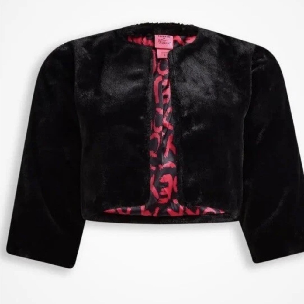 Women's Torrid Betsey Johnson Black Faux Fur Cropped Jacket Size 3  22/24